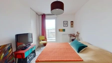Duplex familial avec terrasse et balcons – Aux portes de Paris