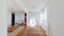 Appartement 3/4 pièces – 87 m² – 12e étage – Vue imprenable – Loggia – Quartier des Coutures