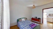 EXCLUSIVITÉ – Maison avec atelier attenant, terrasse plein sud et nombreuses possibilités