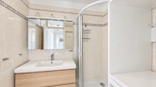 Appartement 3/4 pièces – 87 m² – 12e étage – Vue imprenable – Loggia – Quartier des Coutures