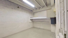 Locaux de bureaux 239 m² au sol (235,94 m² Carrez)