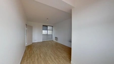 Locaux de bureaux 239 m² au sol (235,94 m² Carrez)