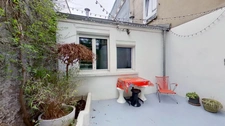 Appartement/ Loft Atypique avec Cour – À 300m du Métro Robespierre (L9)