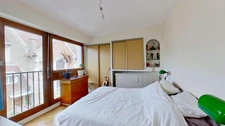 EXCLUSIVITÉ – Appartement traversant 3 pièces lumineux – Quartier des Coutures / Métro Robespierre