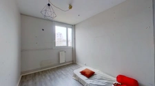 Exclusivité Optimhome – Appartement 4 pièces lumineux à 3 minutes du métro Gallieni