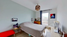 Duplex familial avec terrasse et balcons – Aux portes de Paris