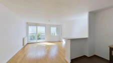 Appartement 3 pièces traversant avec balcon – Quartier des Coutures – Métro Robespierre à 400 m