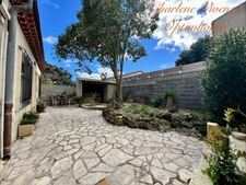 Maison à vendre 86 m² avec jardin et garages