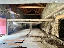 Exclusivité Grange en pierre à rénover Fort potentiel