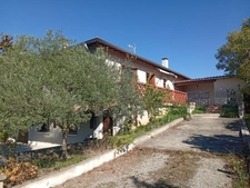 Maison à vendre 8 pièces  (09)