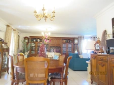 Maison à vendre 8 pièces  (09)