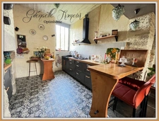 Maison à vendre 9 pièces SAINT SAUVEUR (29)