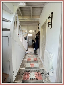 Maison à vendre 9 pièces SAINT SAUVEUR (29)