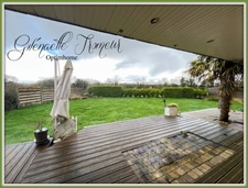 Maison à vendre 8 pièces SAINT SAUVEUR (29)
