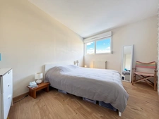 Appartement familial lumineux avec terrasse, garage et résidence sécurisée à Montigny-lès-Metz