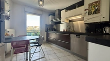 Appartement familial lumineux avec terrasse, garage et résidence sécurisée à Montigny-lès-Metz