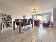 Appartement familial lumineux avec terrasse, garage et résidence sécurisée à Montigny-lès-Metz