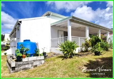 Maison vue mer et les Saintes - 7 pièces - 4 chambres - 130 m² sur terrain 1000m²