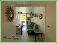 Appartement-studio de 30 m² - Piscine et accès plage.