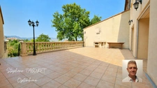 Grande maison rénovée avec 5 chambres, jardin et fort potentiel touristique à CASSAGNES (66)