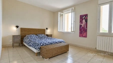 Grande maison rénovée avec 5 chambres, jardin et fort potentiel touristique à CASSAGNES (66)