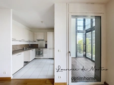 Duplex 3 pièces au 2ᵉ et 3ᵉ étage avec balcon, loggia et parking, proche RER A Nanterre-Ville.