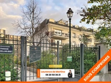 Appartement de 107 m2 rénovés avec suite parentale, terrasse, cave et parkings - Champs-Philippe -