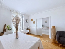 LEVALLOIS-PERRET – 56 M² -3 PIÈCES – 2 CHAMBRES OU BUREAU – CENTRE-VILLE – MÉTRO L3 À 7 MIN – GARDIEN