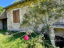 Dpt Oise (60), à vendre à MONTJAVOULT, maison de 80 m2, dépendance de 21 m2, terrain de 1700 m2 environ