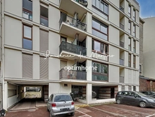 Appartement à vendre La Garenne-Colombes – avec loggia, hauteur et vue dégagée