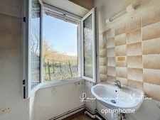 Dpt Oise (60), à vendre à MONTJAVOULT, maison de 80 m2, dépendance de 21 m2, terrain de 1700 m2 environ