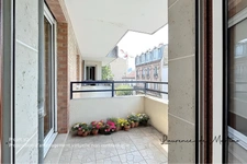 Dpt Hauts de Seine (92), à vendre à LA GARENNE-COLOMBES, appartement T4 de 87,8 m2 avec 2 balcons 