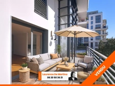 Duplex 3 pièces au 2ᵉ et 3ᵉ étage avec balcon, loggia et parking, proche RER A Nanterre-Ville.
