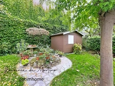 Maison familiale avec terrasse, jardin et garage double – à 10 min du RER Nanterre-Ville