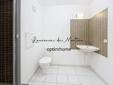 Duplex 3 pièces au 2ᵉ et 3ᵉ étage avec balcon, loggia et parking, proche RER A Nanterre-Ville.