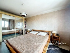 Maison familiale avec terrasse, jardin et garage double – à 10 min du RER Nanterre-Ville