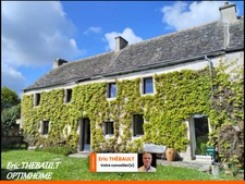 SAINT JEAN DU DOIGT : Propriété de caractère du XVIIᵉ siècle avec penty, grange et 3 200 m² de terrain !