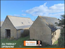 SAINT JEAN DU DOIGT : Propriété de caractère du XVIIᵉ siècle avec penty, grange et 3 200 m² de terrain !