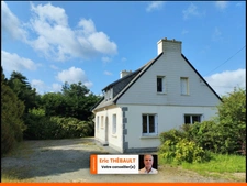 Votre futur cocon à Plestin-les-Grèves – Entre mer et centre-ville, une maison à fort potentiel vous attend !