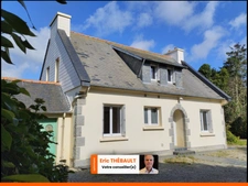 Votre futur cocon à Plestin-les-Grèves – Entre mer et centre-ville, une maison à fort potentiel vous attend !