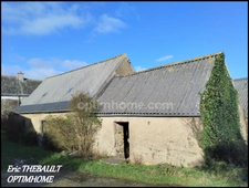 SAINT JEAN DU DOIGT : Propriété de caractère du XVIIᵉ siècle avec penty, grange et 3 200 m² de terrain !