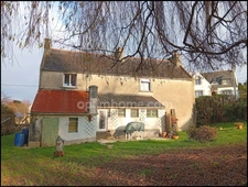 Propriété divisible à fort potentiel à Plestin-Les-Grèves – Emplacement recherché et cadre de vie privilégié