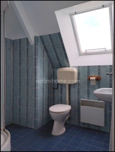 Superbe maison traditionnelle avec pierres de taille et couverture en lauze à Lanmeur - Parfaite opportunité à ne pas manquer !
