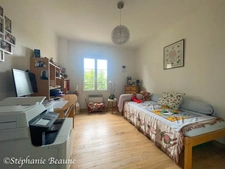 Eaubonne, maison récente avec chambre au rez-de-chaussée, proche gare et écoles