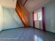 Ermont, maison sur un sous-sol total, 3 chambres, possibilité 5, à deux pas de la gare.