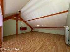Ermont, maison sur un sous-sol total, 3 chambres, possibilité 5, à deux pas de la gare.