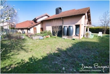 Propriété familiale d’exception avec grand jardin arboré et espaces lumineux