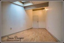 Maison mitoyenne rénovée de 120 m² utiles au cœur de Sergy