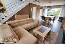 Maison mitoyenne T5 de 126 m2 habitables avec double garage