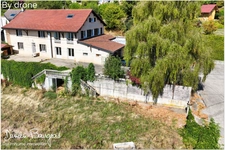 PERON (secteur Feigères) – Spacieuse maison avec vue Mont-Blanc et terrain constructible